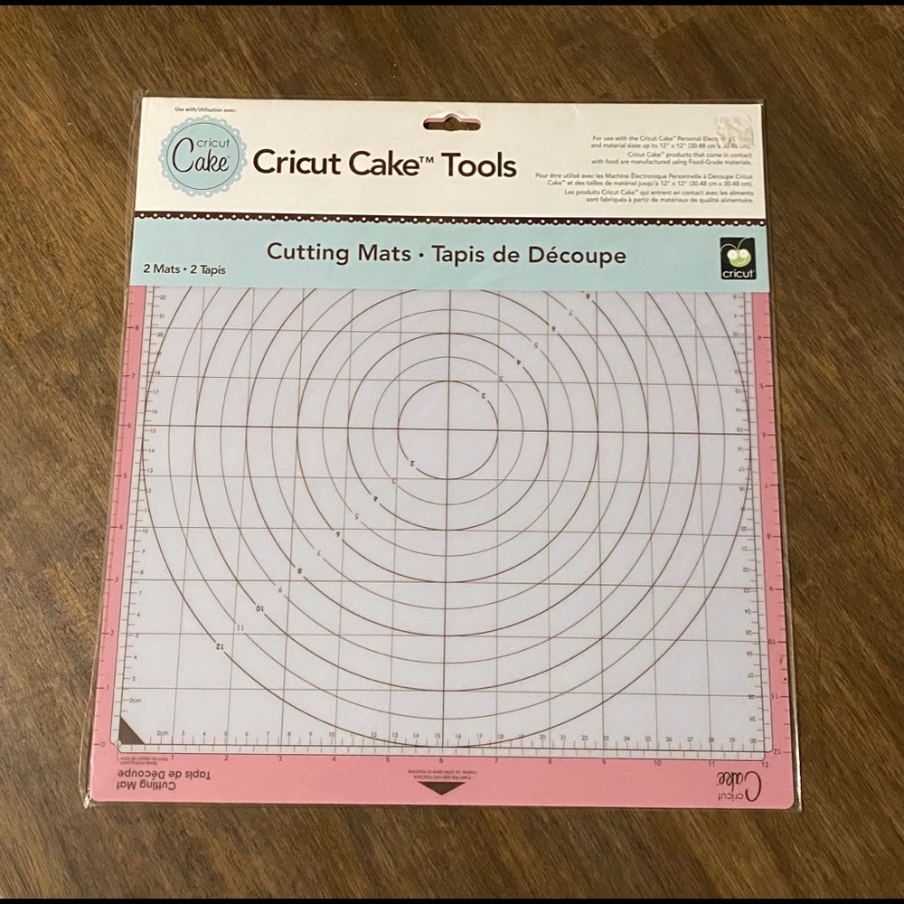 Cricut cake 12x12 mats brand new. 1 pack 2 mats